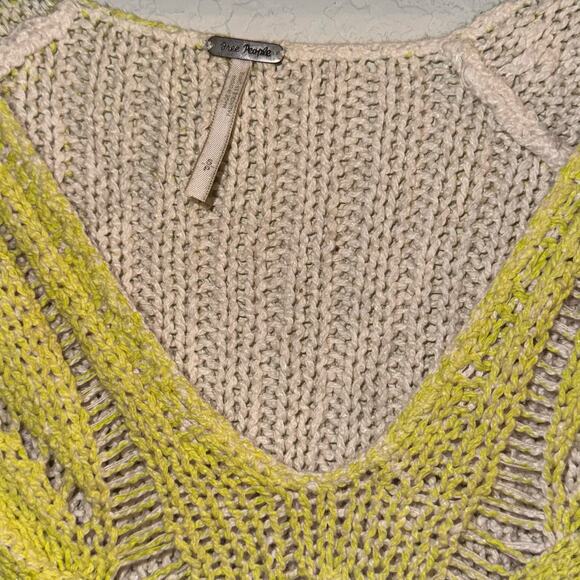 Free People Distressed Lime green/yellow Sweater Women's Size Small - Picture 3 of 8